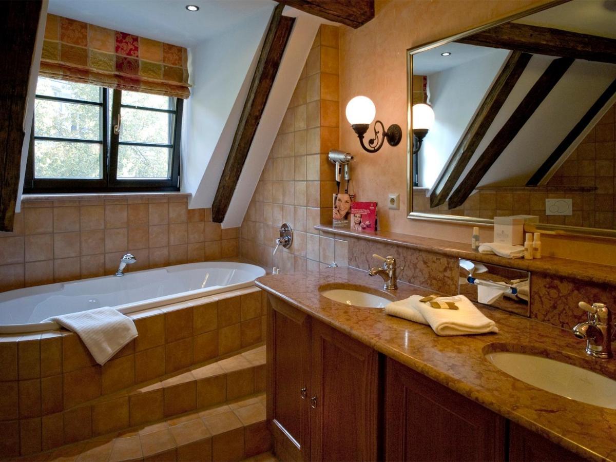 Trip Inn Hotel Der Adelshof Schwäbisch Hall Oda fotoğraf